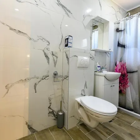 Lakeside Luxury 3* Jablanica