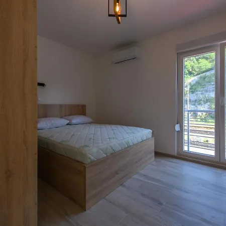 Lakeside Luxury Ξενοδοχείο με διαμερίσματα Jablanica