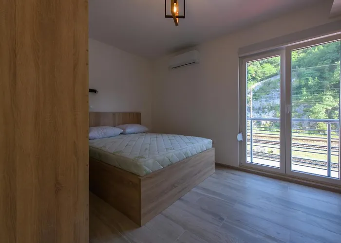 Lakeside Luxury Aparthotel Jablanica