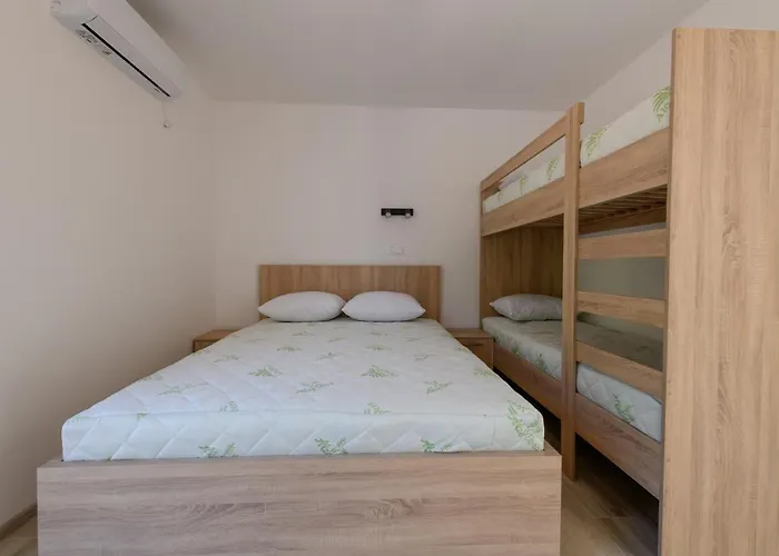 Lakeside Luxury 3* Jablanica