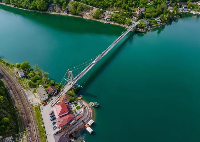 Aparthotel Lakeside Luxury